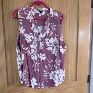 Torrid Mauve and White Floral Blouse
